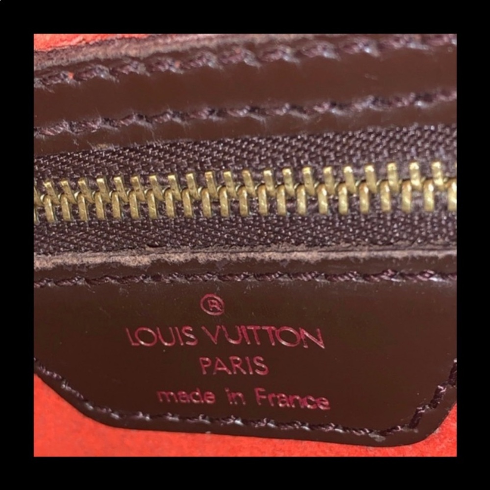 💯% Authentic LOUIS VUITTON
Damier Canvas Uzes Tote Bag✨ - Picture 11 of 16